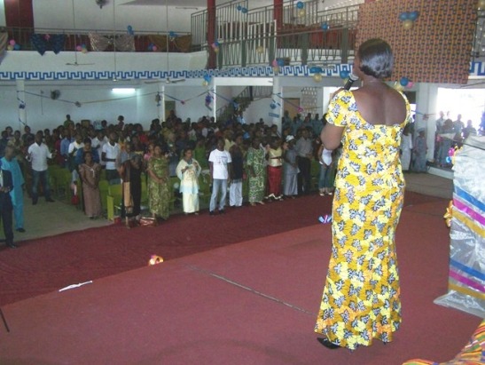 Article : Les salles de cinéma sous le dictat de l’église