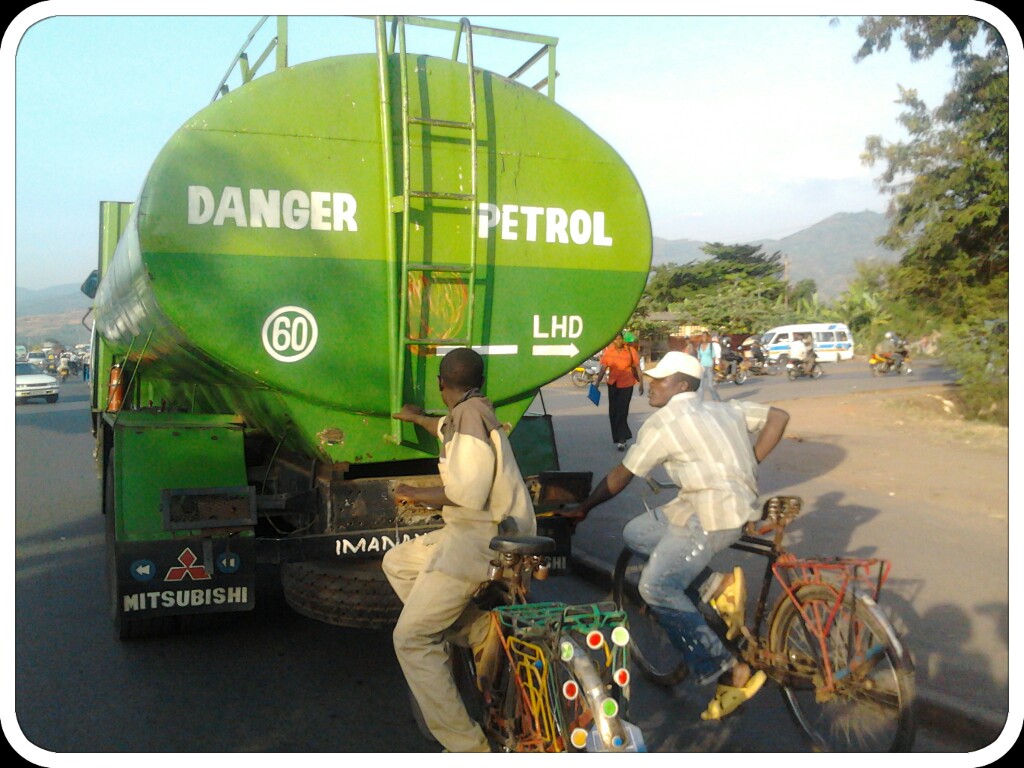 Article : Bujumbura et ses scènes cocasses