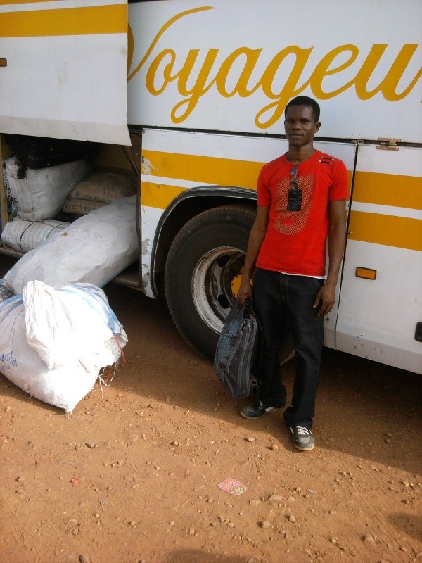 Article : L’étrange périple d’Augustin