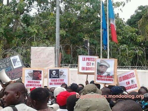 Article : Togo : L’ambassade de France, témoin de la violence exercée sur les manifestants