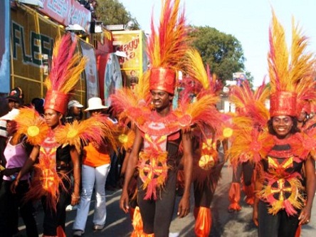 Article : Le carnaval pour faire d&eacute;coller Ha&iuml;ti !