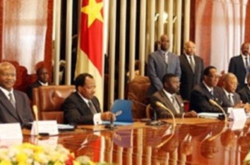 Article : Au Cameroun, le Conseil des ministres a foutu le camp