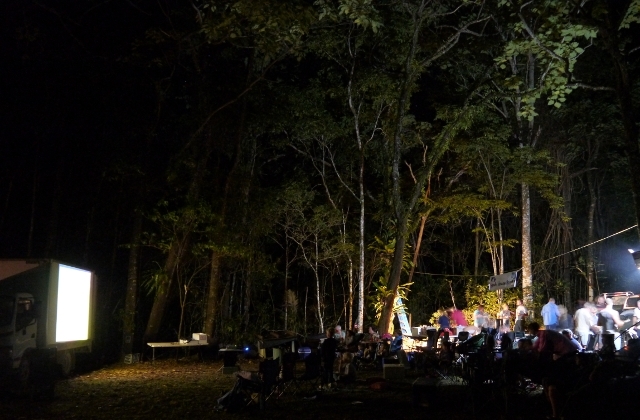 Article : Losers Cinema Club : Hollywood au c&oelig;ur de la jungle pr&eacute;historique