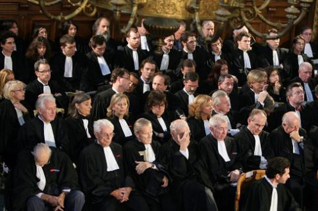 Article : Pourquoi tant d’avocats « blancs » pour nos « diables » africains ?