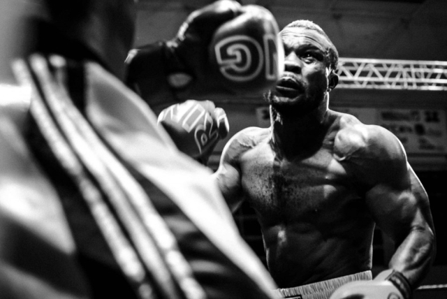 Article : Friday Night Fights : boxe à Kinshasa