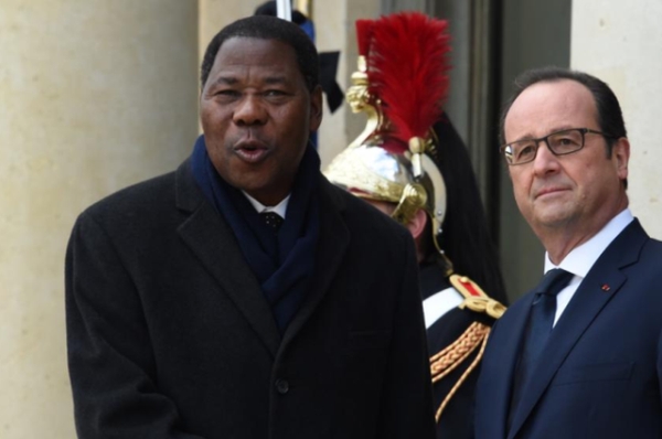 Article : Boni Yayi invité à être « Charlie » pour les journalistes béninois