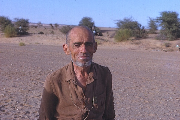 Article : &laquo;Le chercheur d&rsquo;absolu&raquo;Th&eacute;odore Monod, ambiance Tinariwen