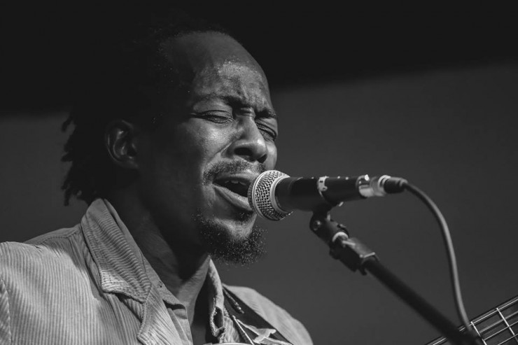 Article : François Muleka : «Vouloir chanter et pouvoir chanter sont deux choses passagères»