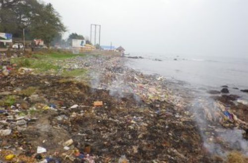 Article : Conakry, l’autre capitale mondiale des ordures