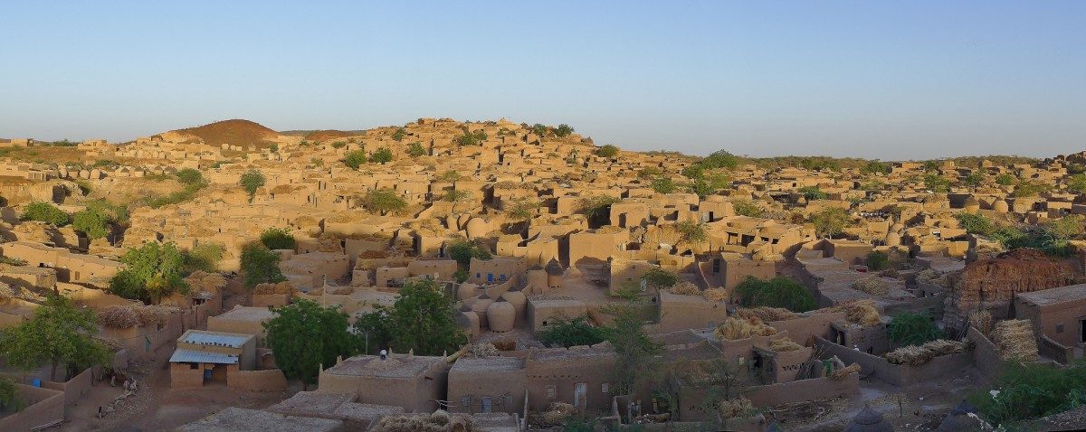 Article : Les funérailles dans les villages Hausa