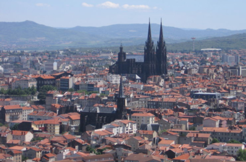Article : Du bon temps à Clermont – Ferrand après un voyage éreintant