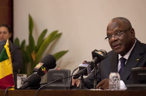 Article : Mali, trois ans après : le Président au sud, les terroristes et les groupes armés au nord