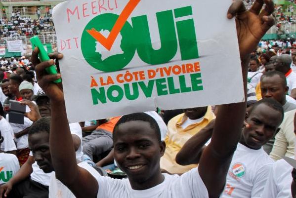 Article : Nouvelle Constitution : la campagne bat son plein sur twitter