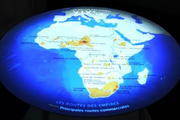 Article : Exposition : l’Afrique des routes