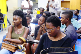 Article : #JeSuisCamerounaisEtJeBlogue : déjà une bougie et l&rsquo;aventure continue