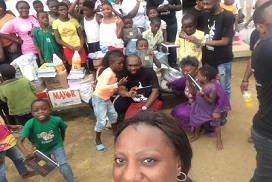 Article : Sur internet, les Camerounais s&rsquo;engagent pour la scolarisation des enfants vuln&eacute;rables