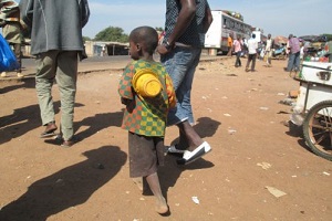 Article : Les garibous, ces enfants mendiants sans droits