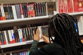 Article : Confession d’une accro aux livres