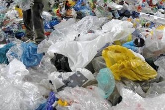 Article : Sacs en plastique : il ne suffit pas seulement de bannir…