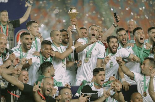 Article : Après la victoire, joie et allégresse en Algérie