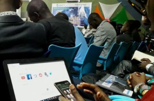 Article : Youth Tech 225 pour initier les jeunes aux TICs