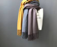 Article : Le foulard, un cache-nez durable et uniforme