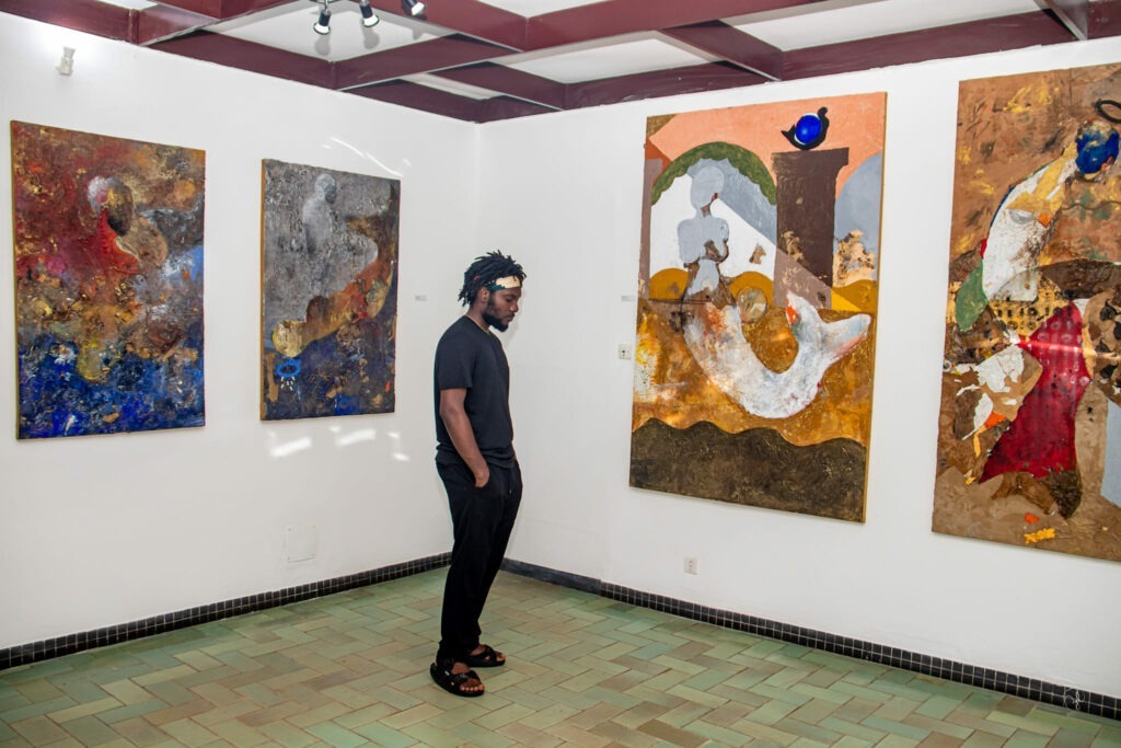 Article : “Traits d’union” : le coming out de Thierry Tomety