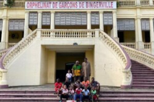 Article : Côte d’Ivoire : Ehivet Ebah fait un don à l’orphelinat de Bingerville