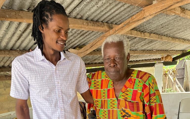 Article : Côte d’Ivoire : A Bécédi-Brignan, un instituteur âgé de 88 ans raconte ses souvenirs de l’école primaire