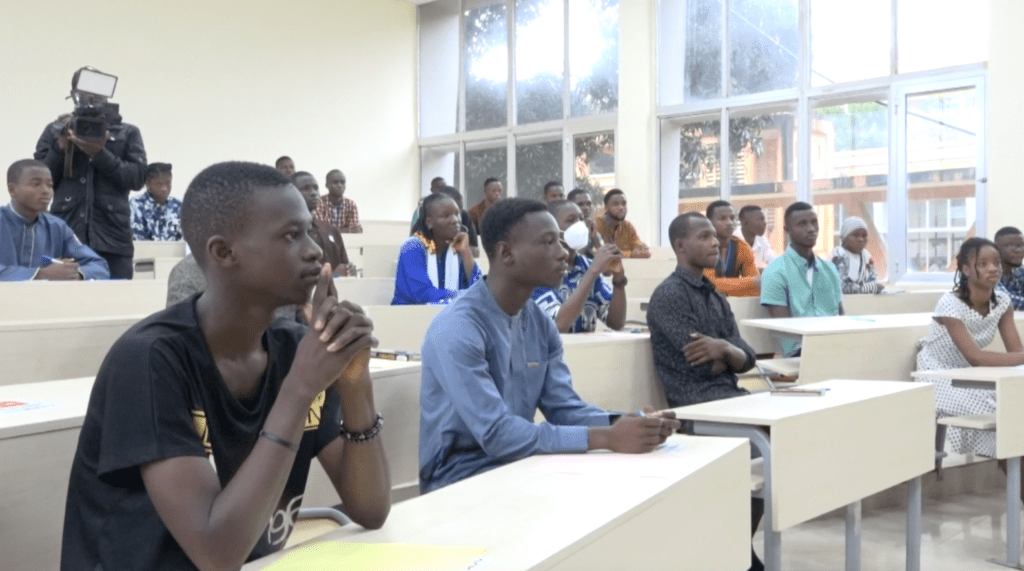 Article : La Guinée vers les premières grandes écoles préparatoires de son histoire