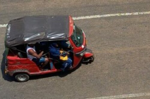 Article : Les taxis tricycle : une menace sur les routes de Conakry