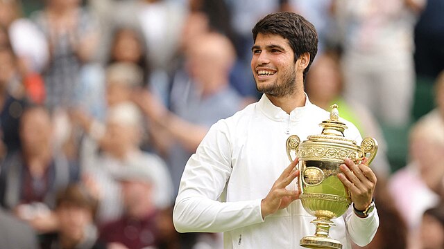 Article : Carlos Alcaraz, si jeune et déjà champion de tennis