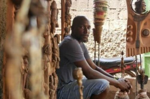 Article : Burkina Faso : À la rencontre d'Abou Sidibé, l'artiste qui donne une âme aux objets